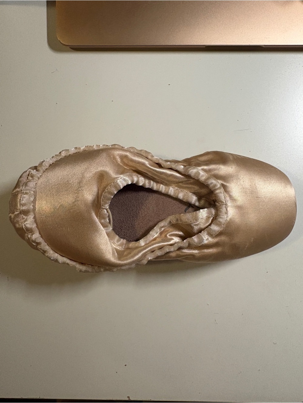 Capezio Pointe Shoes 8.5 M - Picture 2 of 4